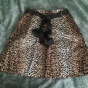 Skirt White and black market